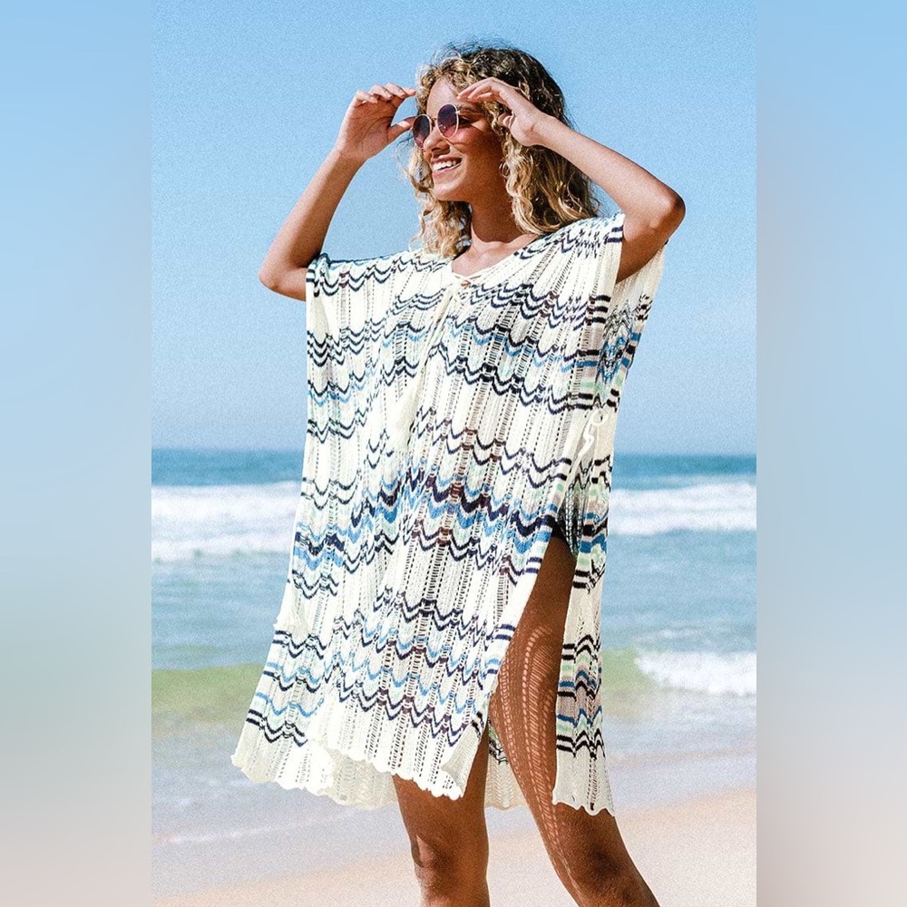 Cupshe Blanca Boho Tassel V-neck Cover Up